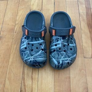 Camouflage Crocs